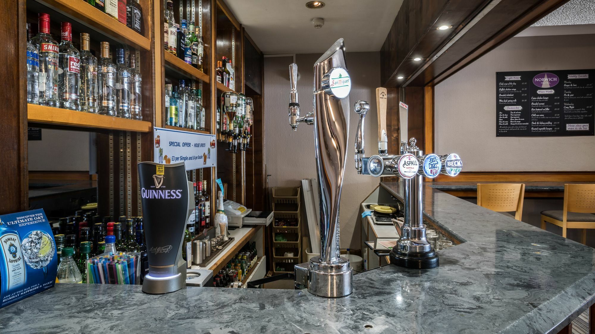 Norwich Hotel Zewnętrze zdjęcie